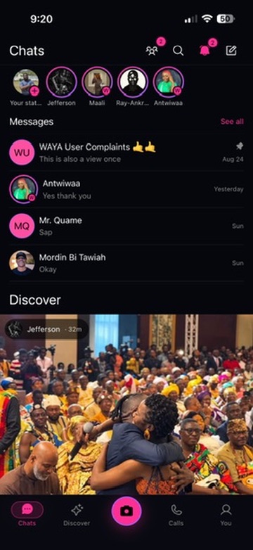 Chats home with stories row, pinned conversation, unread badges, and the Discover preview
